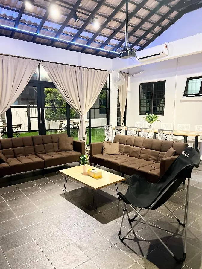 The Gardens Villa Homestay By Nestcove Malacca